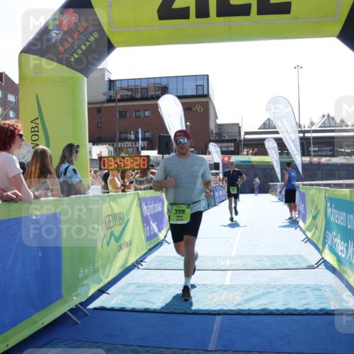 09.08.2026 - GEWOBA Citytriathlon Bremen Yannick Fuchs http://msf.ph/oto/9937368 09.08.2026 15:15:51 Ziel 359, 395 meine-sportfotos.de