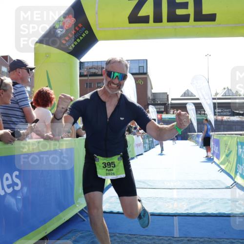 09.08.2026 - GEWOBA Citytriathlon Bremen Yannick Fuchs http://msf.ph/oto/9937377 09.08.2026 15:15:54 Ziel 359, 385, 395 meine-sportfotos.de