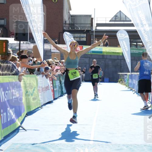 09.08.2026 - GEWOBA Citytriathlon Bremen Yannick Fuchs http://msf.ph/oto/9937467 09.08.2026 15:16:34 Ziel 236, 334, 373 meine-sportfotos.de