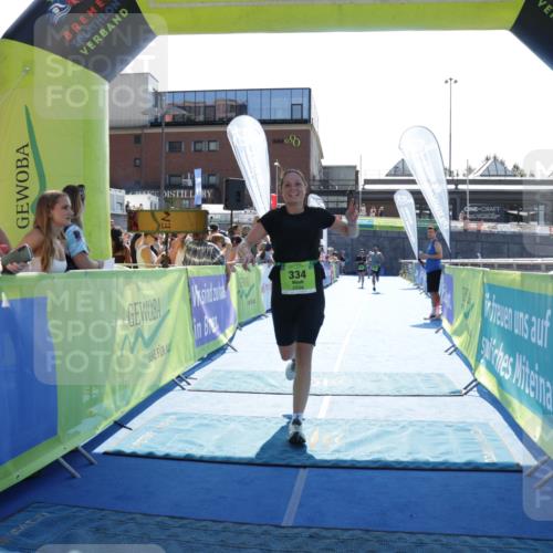 09.08.2026 - GEWOBA Citytriathlon Bremen Yannick Fuchs http://msf.ph/oto/9937482 09.08.2026 15:16:37 Ziel 236, 334, 402 meine-sportfotos.de