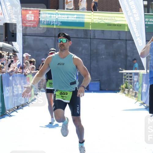 09.08.2026 - GEWOBA Citytriathlon Bremen Yannick Fuchs http://msf.ph/oto/9937488 09.08.2026 15:16:40 Ziel 205, 236, 334, 402 meine-sportfotos.de