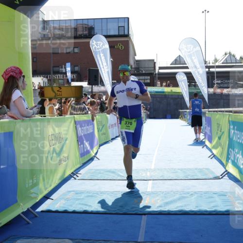 09.08.2026 - GEWOBA Citytriathlon Bremen Yannick Fuchs http://msf.ph/oto/9937505 09.08.2026 15:16:46 Ziel 205, 370, 402 meine-sportfotos.de