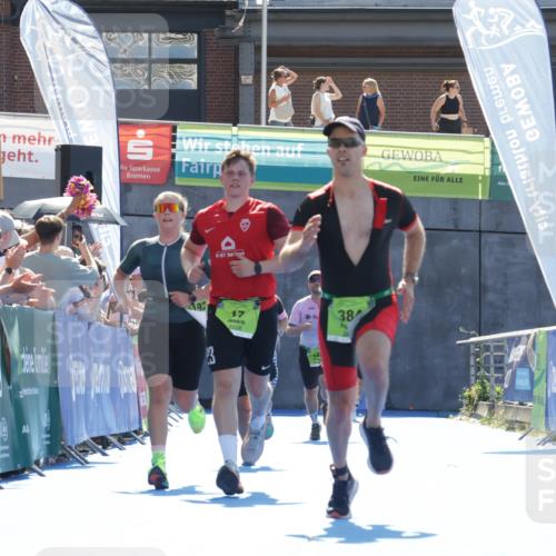 09.08.2026 - GEWOBA Citytriathlon Bremen Yannick Fuchs http://msf.ph/oto/9937521 09.08.2026 15:16:55 Ziel 17, 192, 356, 384 meine-sportfotos.de