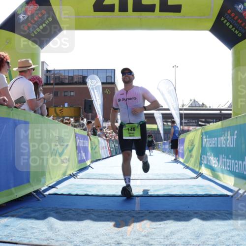 09.08.2026 - GEWOBA Citytriathlon Bremen Yannick Fuchs http://msf.ph/oto/9937551 09.08.2026 15:17:02 Ziel 17, 146, 179, 192, 356, 384 meine-sportfotos.de