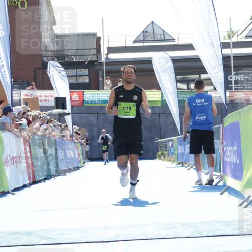 09.08.2026 - GEWOBA Citytriathlon Bremen Yannick Fuchs http://msf.ph/oto/9937560 09.08.2026 15:17:05 Ziel 146, 179, 356 meine-sportfotos.de
