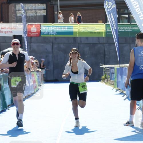 09.08.2026 - GEWOBA Citytriathlon Bremen Yannick Fuchs http://msf.ph/oto/9937565 09.08.2026 15:17:12 Ziel 33, 60, 179, 207 meine-sportfotos.de