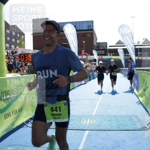 09.08.2026 - GEWOBA Citytriathlon Bremen Yannick Fuchs http://msf.ph/oto/9937603 09.08.2026 15:17:31 Ziel 232, 254, 377, 441 meine-sportfotos.de