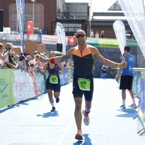09.08.2026 - GEWOBA Citytriathlon Bremen Yannick Fuchs http://msf.ph/oto/9937629 09.08.2026 15:17:44 Ziel 308, 400 meine-sportfotos.de