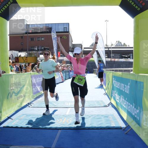 09.08.2026 - GEWOBA Citytriathlon Bremen Yannick Fuchs http://msf.ph/oto/9937663 09.08.2026 15:18:03 Ziel 277, 312, 325 meine-sportfotos.de