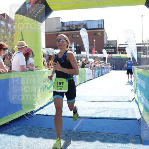 09.08.2026 - GEWOBA Citytriathlon Bremen Yannick Fuchs http://msf.ph/oto/9937678 09.08.2026 15:18:14 Ziel 487 meine-sportfotos.de