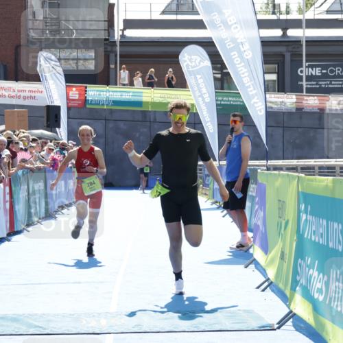 09.08.2026 - GEWOBA Citytriathlon Bremen Yannick Fuchs http://msf.ph/oto/9937682 09.08.2026 15:18:22 Ziel 37, 284 meine-sportfotos.de