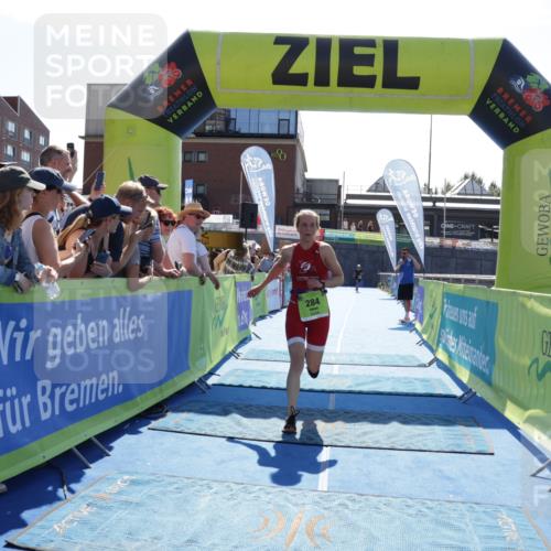09.08.2026 - GEWOBA Citytriathlon Bremen Yannick Fuchs http://msf.ph/oto/9937690 09.08.2026 15:18:24 Ziel 37, 284 meine-sportfotos.de