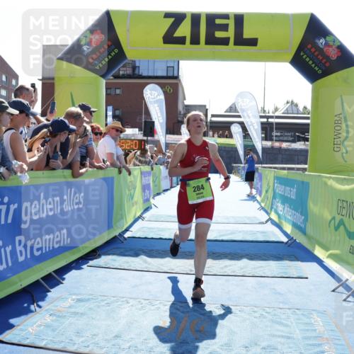 09.08.2026 - GEWOBA Citytriathlon Bremen Yannick Fuchs http://msf.ph/oto/9937692 09.08.2026 15:18:24 Ziel 37, 284 meine-sportfotos.de