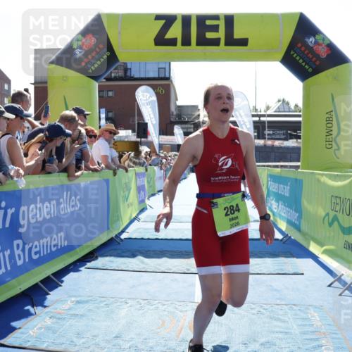 09.08.2026 - GEWOBA Citytriathlon Bremen Yannick Fuchs http://msf.ph/oto/9937694 09.08.2026 15:18:25 Ziel 37, 284 meine-sportfotos.de