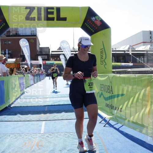 09.08.2026 - GEWOBA Citytriathlon Bremen Yannick Fuchs http://msf.ph/oto/9937700 09.08.2026 15:18:36 Ziel 220, 260 meine-sportfotos.de