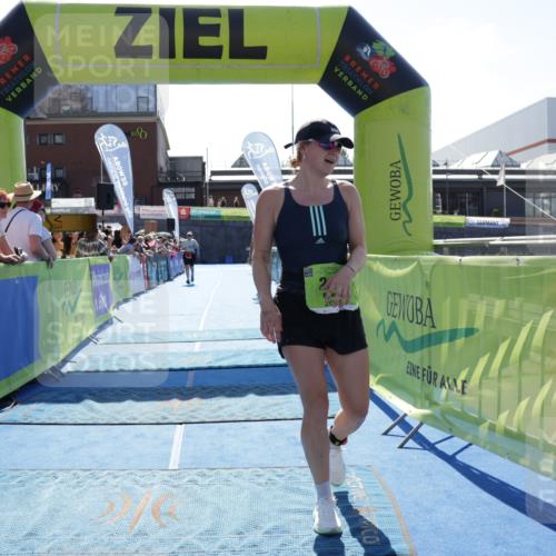 09.08.2026 - GEWOBA Citytriathlon Bremen Yannick Fuchs http://msf.ph/oto/9937705 09.08.2026 15:18:39 Ziel 260, 961 meine-sportfotos.de