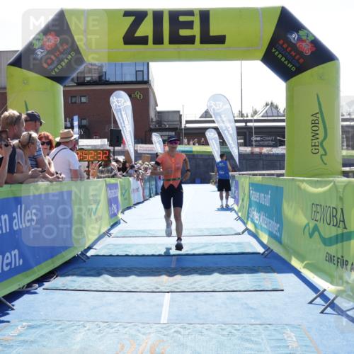 09.08.2026 - GEWOBA Citytriathlon Bremen Yannick Fuchs http://msf.ph/oto/9937723 09.08.2026 15:18:55 Ziel 314 meine-sportfotos.de