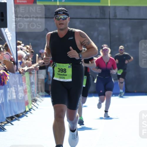 09.08.2026 - GEWOBA Citytriathlon Bremen Yannick Fuchs http://msf.ph/oto/9937731 09.08.2026 15:19:06 Ziel 21, 398 meine-sportfotos.de