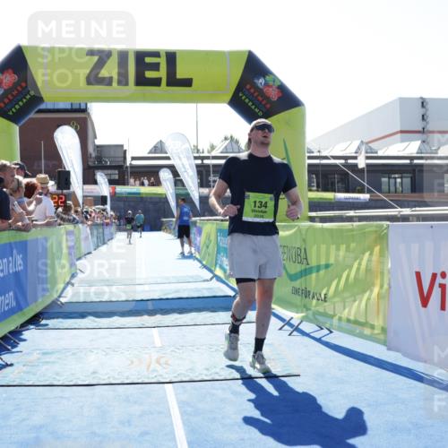 09.08.2026 - GEWOBA Citytriathlon Bremen Yannick Fuchs http://msf.ph/oto/9937774 09.08.2026 15:19:45 Ziel 134, 291 meine-sportfotos.de