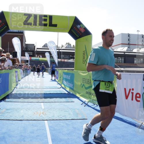 09.08.2026 - GEWOBA Citytriathlon Bremen Yannick Fuchs http://msf.ph/oto/9937790 09.08.2026 15:19:55 Ziel 133, 291, 351, 453, 462, 527 meine-sportfotos.de