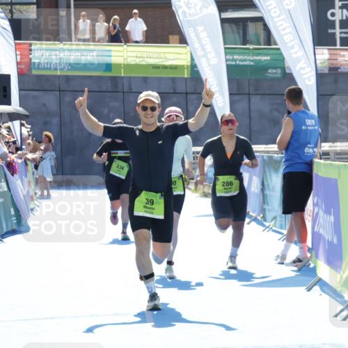09.08.2026 - GEWOBA Citytriathlon Bremen Yannick Fuchs http://msf.ph/oto/9937823 09.08.2026 15:20:47 Ziel 39, 240, 256, 286, 290, 336 meine-sportfotos.de
