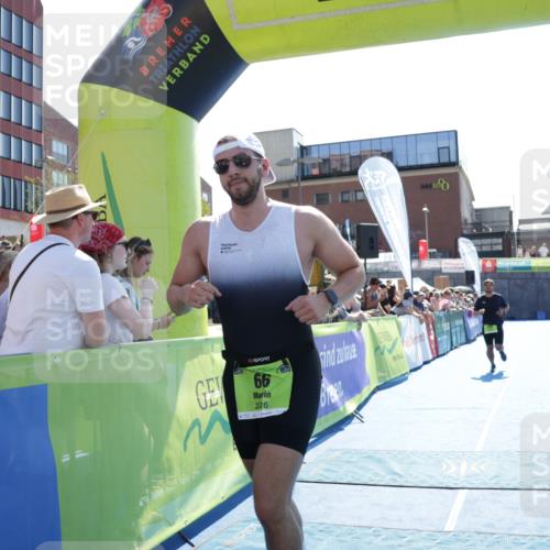 09.08.2026 - GEWOBA Citytriathlon Bremen Yannick Fuchs http://msf.ph/oto/9937852 09.08.2026 15:21:02 Ziel 66, 82, 369 meine-sportfotos.de