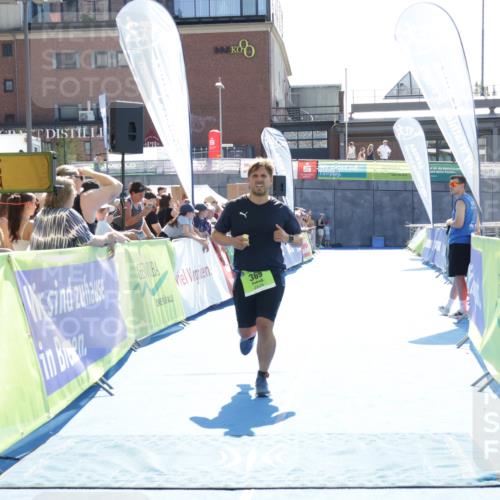 09.08.2026 - GEWOBA Citytriathlon Bremen Yannick Fuchs http://msf.ph/oto/9937856 09.08.2026 15:21:04 Ziel 66, 369 meine-sportfotos.de