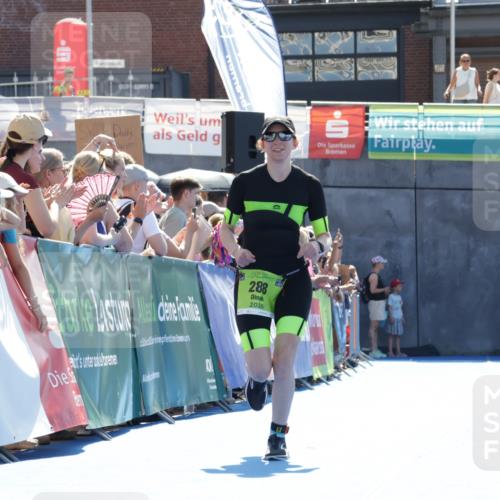 09.08.2026 - GEWOBA Citytriathlon Bremen Yannick Fuchs http://msf.ph/oto/9937868 09.08.2026 15:21:16 Ziel 288 meine-sportfotos.de