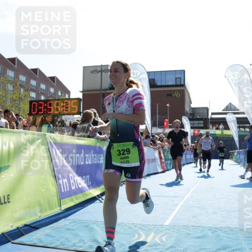 09.08.2026 - GEWOBA Citytriathlon Bremen Yannick Fuchs http://msf.ph/oto/9937883 09.08.2026 15:21:28 Ziel 19, 203, 329, 390, 417 meine-sportfotos.de