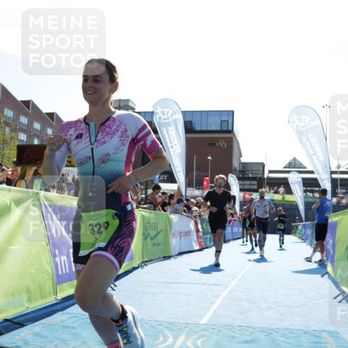 09.08.2026 - GEWOBA Citytriathlon Bremen Yannick Fuchs http://msf.ph/oto/9937884 09.08.2026 15:21:28 Ziel 19, 203, 329, 390, 417 meine-sportfotos.de