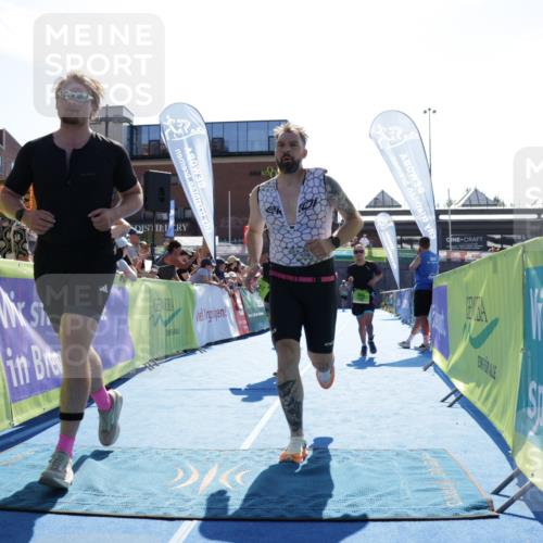 09.08.2026 - GEWOBA Citytriathlon Bremen Yannick Fuchs http://msf.ph/oto/9937889 09.08.2026 15:21:31 Ziel 19, 203, 329, 390, 417, 468 meine-sportfotos.de