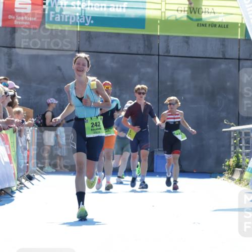 09.08.2026 - GEWOBA Citytriathlon Bremen Yannick Fuchs http://msf.ph/oto/9937915 09.08.2026 15:21:45 Ziel 130, 242 meine-sportfotos.de