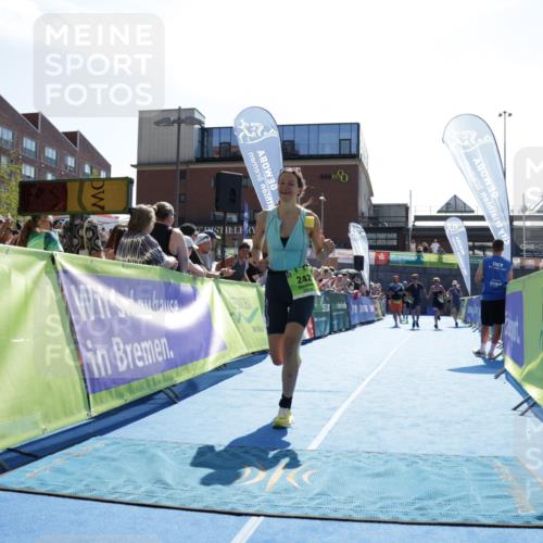 09.08.2026 - GEWOBA Citytriathlon Bremen Yannick Fuchs http://msf.ph/oto/9937927 09.08.2026 15:21:48 Ziel 242, 521 meine-sportfotos.de
