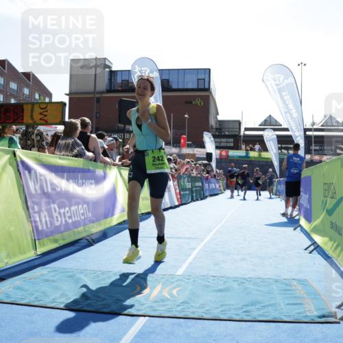 09.08.2026 - GEWOBA Citytriathlon Bremen Yannick Fuchs http://msf.ph/oto/9937928 09.08.2026 15:21:49 Ziel 5, 202, 242, 521 meine-sportfotos.de