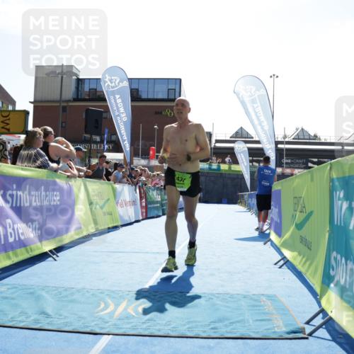 09.08.2026 - GEWOBA Citytriathlon Bremen Yannick Fuchs http://msf.ph/oto/9937960 09.08.2026 15:21:59 Ziel 5, 182, 202, 415, 431 meine-sportfotos.de