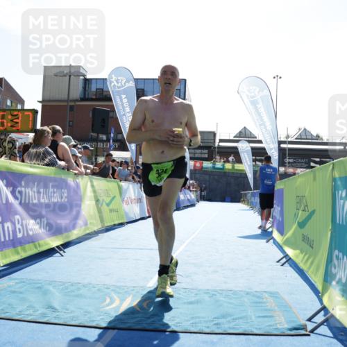 09.08.2026 - GEWOBA Citytriathlon Bremen Yannick Fuchs http://msf.ph/oto/9937962 09.08.2026 15:22:00 Ziel 182, 415, 431 meine-sportfotos.de
