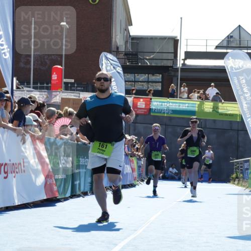 09.08.2026 - GEWOBA Citytriathlon Bremen Yannick Fuchs http://msf.ph/oto/9937966 09.08.2026 15:22:27 Ziel 161, 280, 305 meine-sportfotos.de