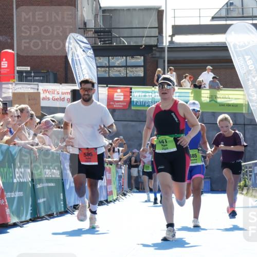 09.08.2026 - GEWOBA Citytriathlon Bremen Yannick Fuchs http://msf.ph/oto/9937987 09.08.2026 15:22:45 Ziel 341, 485, 585 meine-sportfotos.de