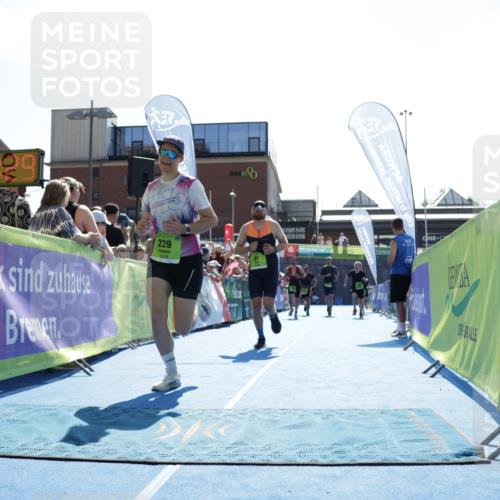 09.08.2026 - GEWOBA Citytriathlon Bremen Yannick Fuchs http://msf.ph/oto/9938005 09.08.2026 15:22:52 Ziel 80, 91, 222, 229, 249, 341, 363, 485, 585 meine-sportfotos.de