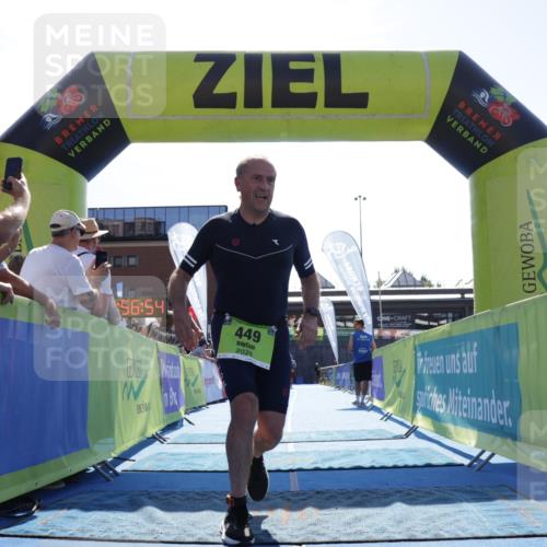 09.08.2026 - GEWOBA Citytriathlon Bremen Yannick Fuchs http://msf.ph/oto/9938050 09.08.2026 15:23:17 Ziel 173, 449 meine-sportfotos.de