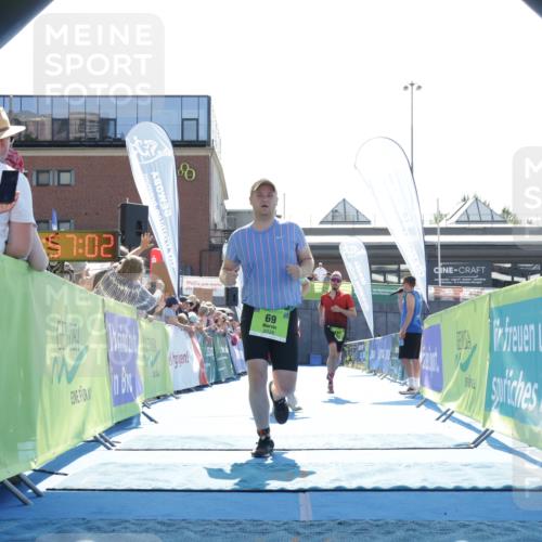 09.08.2026 - GEWOBA Citytriathlon Bremen Yannick Fuchs http://msf.ph/oto/9938062 09.08.2026 15:23:25 Ziel 12, 69, 163, 173, 273, 482 meine-sportfotos.de