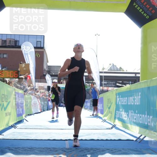 09.08.2026 - GEWOBA Citytriathlon Bremen Yannick Fuchs http://msf.ph/oto/9938074 09.08.2026 15:23:29 Ziel 12, 69, 163, 273, 482 meine-sportfotos.de