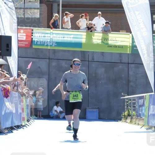 09.08.2026 - GEWOBA Citytriathlon Bremen Yannick Fuchs http://msf.ph/oto/9938084 09.08.2026 15:23:34 Ziel 273, 342 meine-sportfotos.de