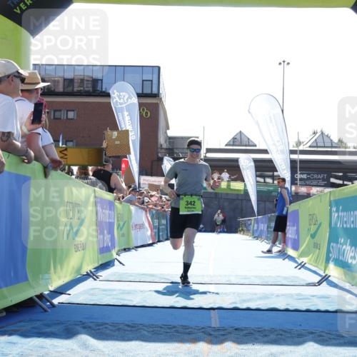 09.08.2026 - GEWOBA Citytriathlon Bremen Yannick Fuchs http://msf.ph/oto/9938091 09.08.2026 15:23:37 Ziel 47, 342 meine-sportfotos.de