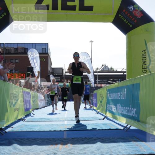 09.08.2026 - GEWOBA Citytriathlon Bremen Yannick Fuchs http://msf.ph/oto/9938108 09.08.2026 15:23:52 Ziel 10, 148, 164, 235 meine-sportfotos.de