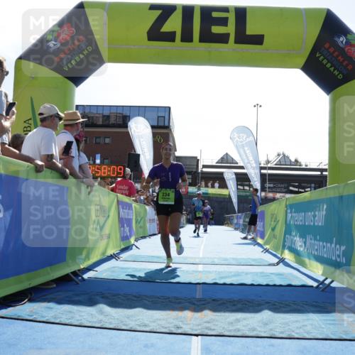 09.08.2026 - GEWOBA Citytriathlon Bremen Yannick Fuchs http://msf.ph/oto/9938181 09.08.2026 15:24:32 Ziel 234, 250, 276, 405 meine-sportfotos.de