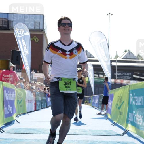 09.08.2026 - GEWOBA Citytriathlon Bremen Yannick Fuchs http://msf.ph/oto/9938215 09.08.2026 15:24:49 Ziel 73, 361, 456 meine-sportfotos.de