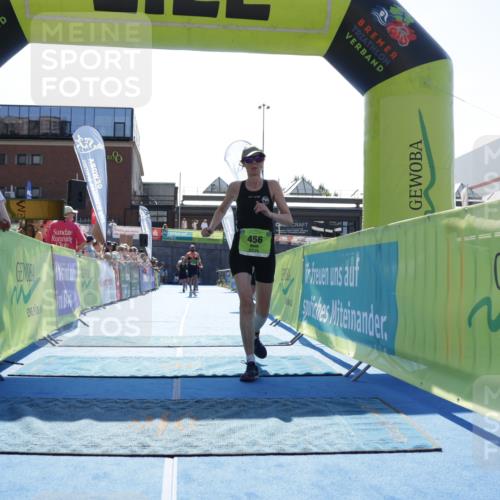 09.08.2026 - GEWOBA Citytriathlon Bremen Yannick Fuchs http://msf.ph/oto/9938221 09.08.2026 15:24:51 Ziel 73, 361, 456 meine-sportfotos.de
