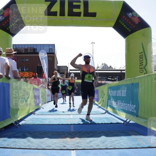 09.08.2026 - GEWOBA Citytriathlon Bremen Yannick Fuchs http://msf.ph/oto/9938227 09.08.2026 15:24:57 Ziel 58, 65, 300, 311 meine-sportfotos.de