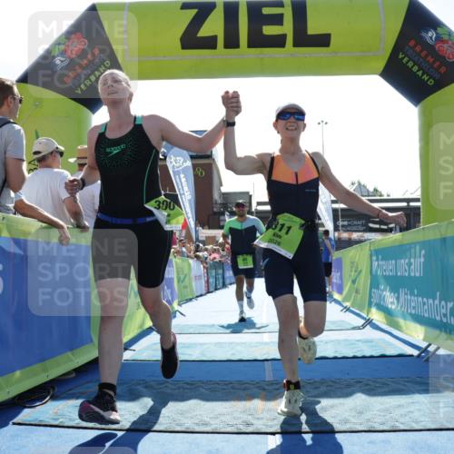 09.08.2026 - GEWOBA Citytriathlon Bremen Yannick Fuchs http://msf.ph/oto/9938236 09.08.2026 15:24:59 Ziel 58, 65, 300, 311 meine-sportfotos.de